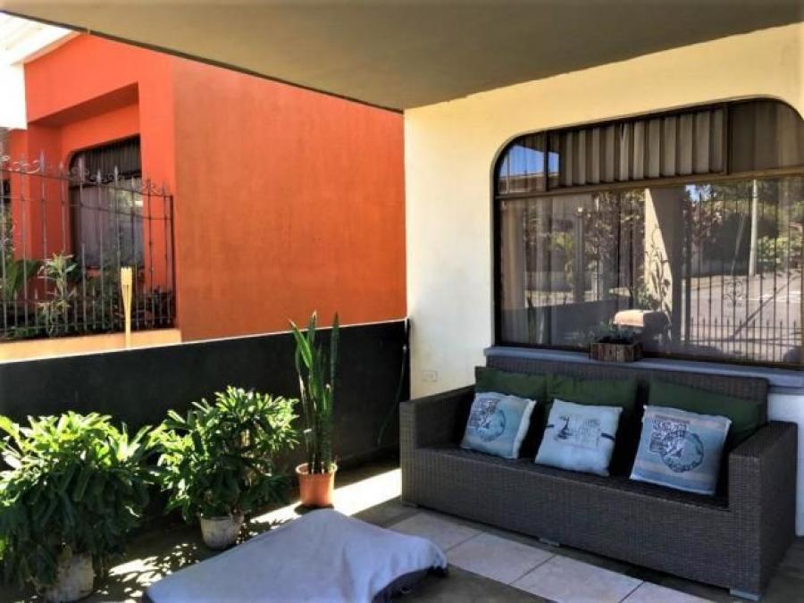 Foto Casa en Venta en Barva, Heredia - U$D 163.000 - CAV25492 - BienesOnLine