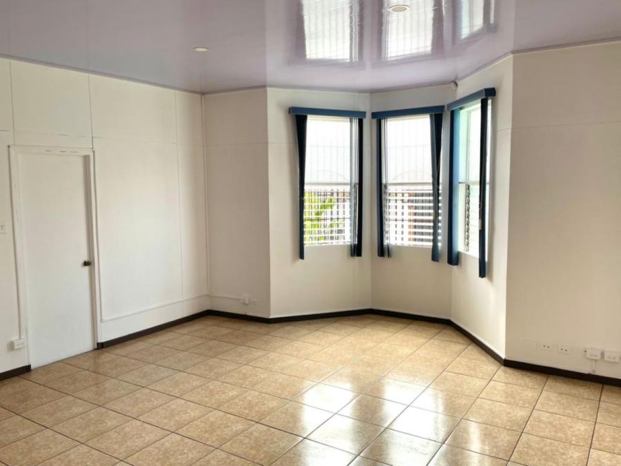 Foto Local en Alquiler en Barrio Don Bosco, San Jos, San Jos - U$D 2.000 - LOA57299 - BienesOnLine