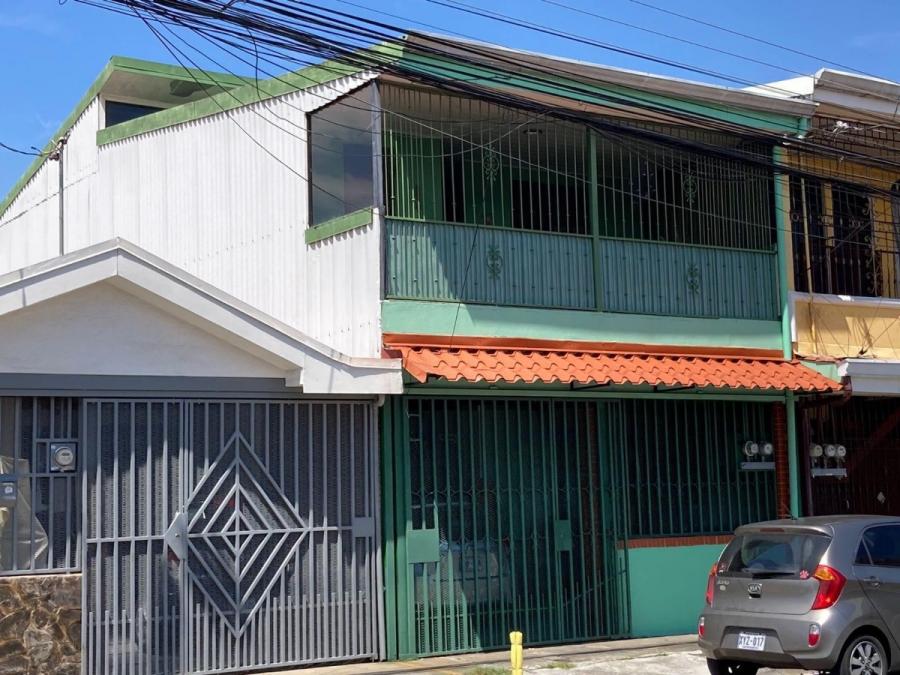 Foto OPORTUNIDAD DE INVERSIÓN! 🏡 PROPIEDAD CON 2 CASAS EN CALLE BLANCOS, SAN JOSÉ 🌆