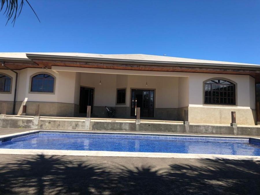 Foto Casa en Venta en San Joaquin de Flores, Flores, Heredia - U$D 600.000 - CAV37826 - BienesOnLine