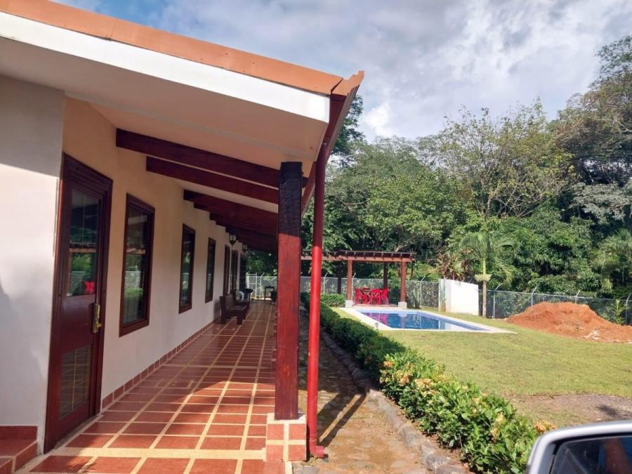 Foto OPORTUNIDAD INCREÍBLE! 🏡🌳 QUINTA ENCANTADORA EN VENTA EN TURRUBARES, SAN JOSÉ ӽ