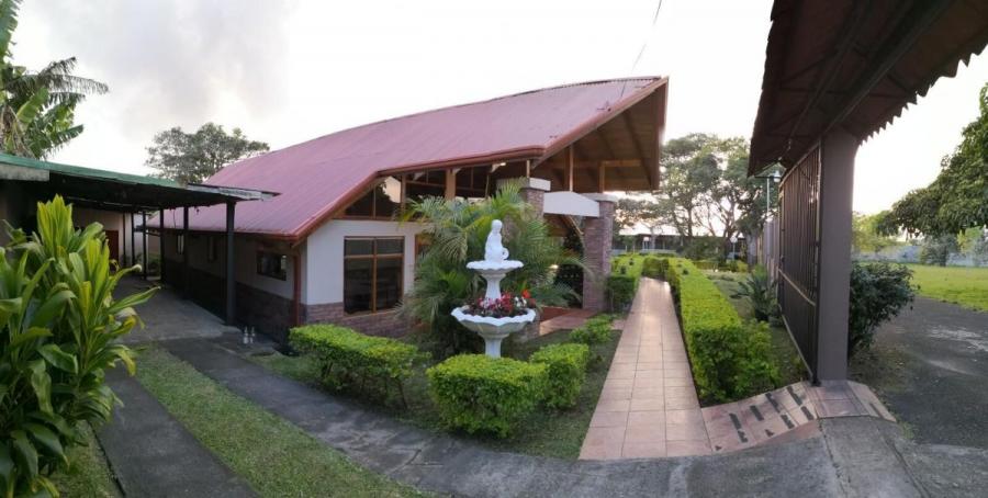 Foto Casa en Venta en Barva, Heredia - U$D 650.000 - CAV91424 - BienesOnLine