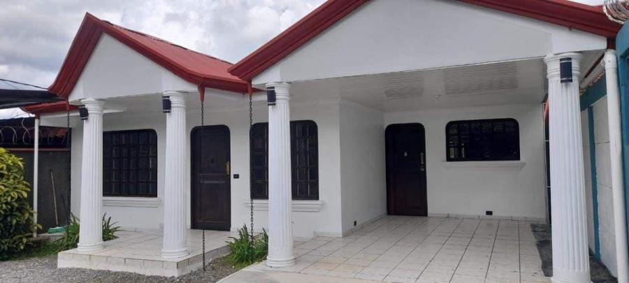 Foto PROPIEDAD Y CASA ENCANTADORAS EN VENTA EN PÉREZ ZELEDÓN 🌄