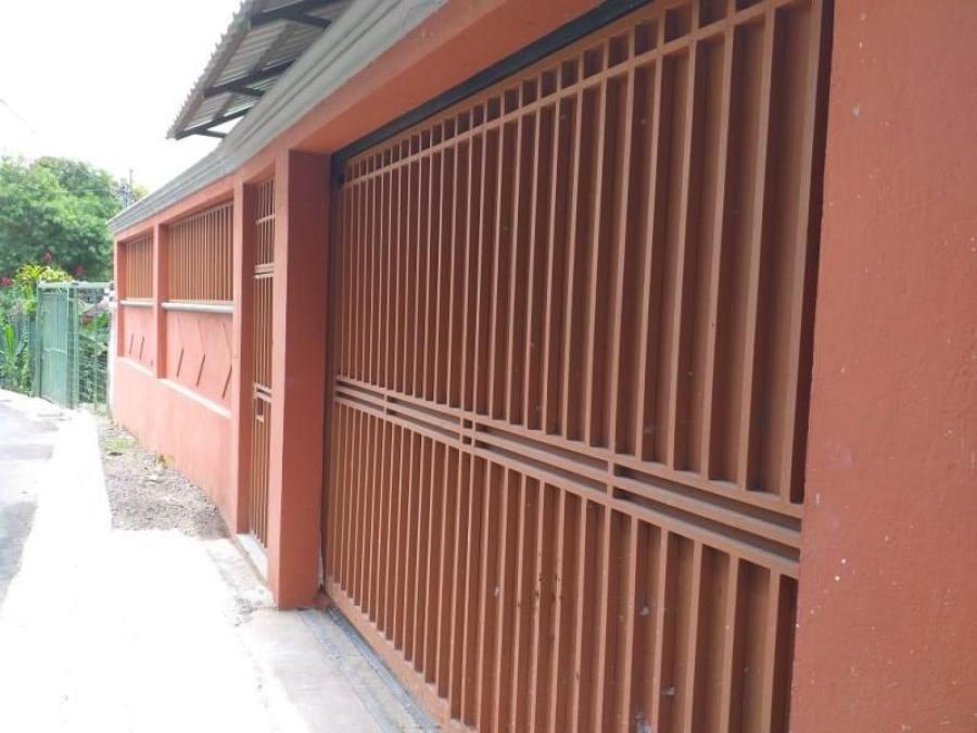 Home in Metric Way