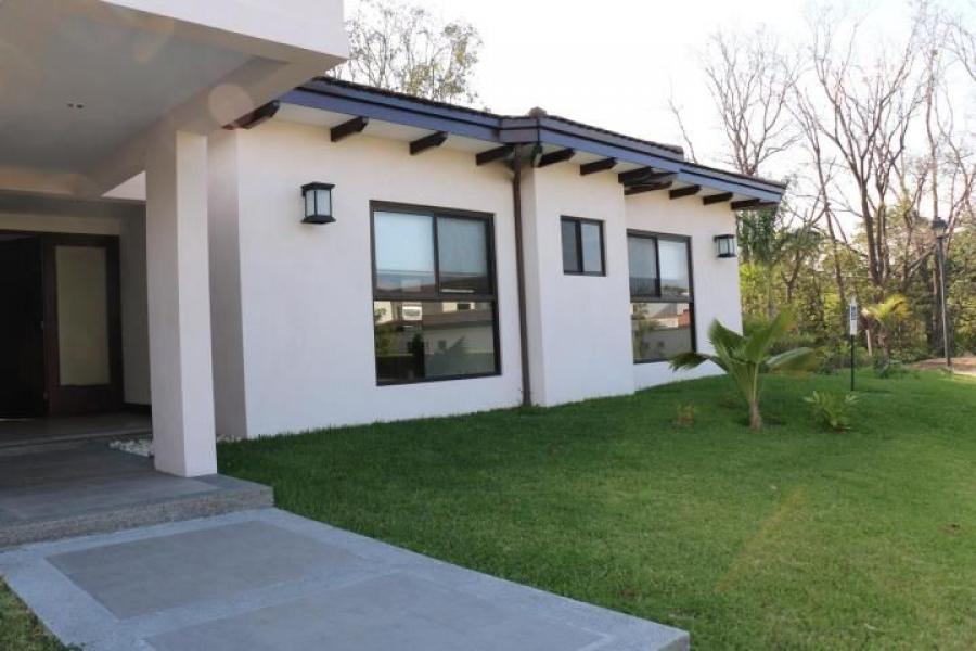 Foto Casa en Venta en Santa Ana, San Jos - U$D 975.000 - CAV26896 - BienesOnLine