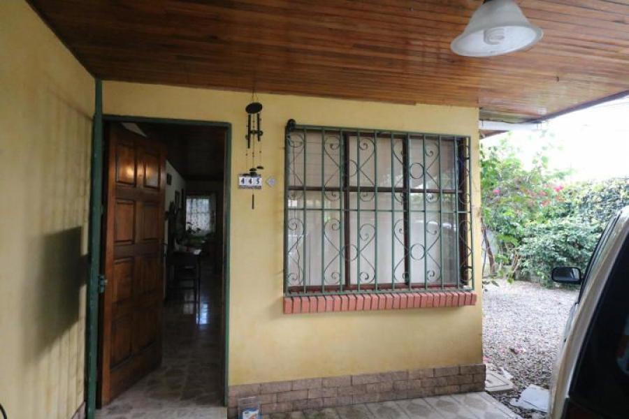 Home in Metric Way