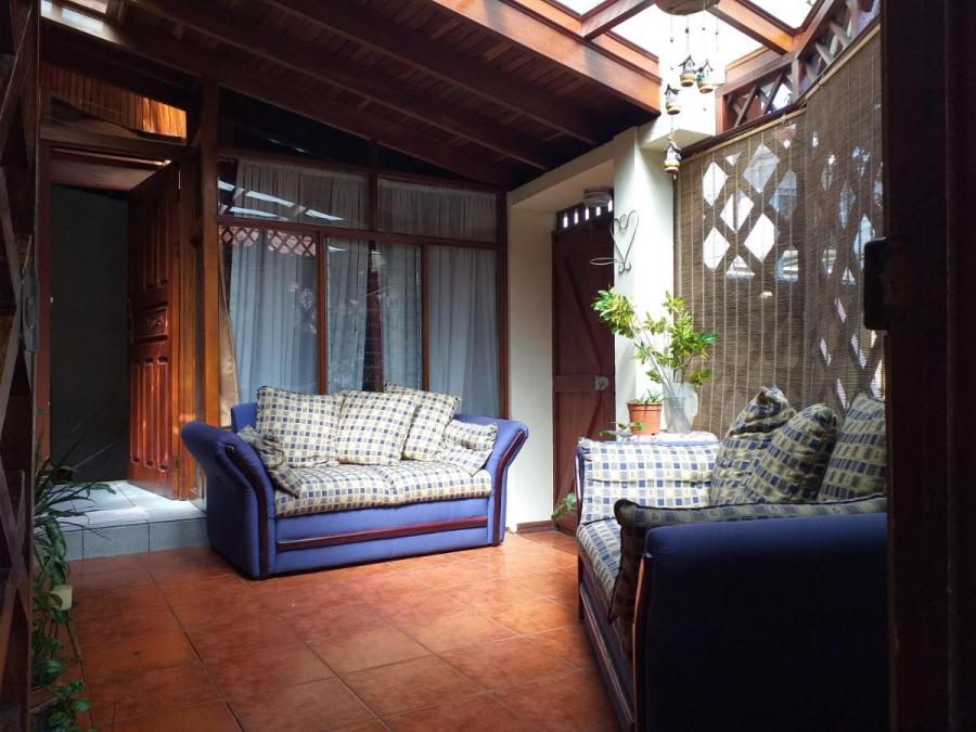 Foto Casa en Venta en Escaz, San Jos - U$D 165.000 - CAV29992 - BienesOnLine