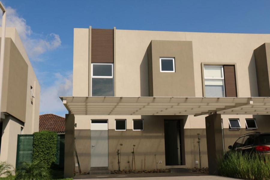 Foto Casa en Venta en Santa Ana, San Jos - U$D 249.000 - CAV30036 - BienesOnLine