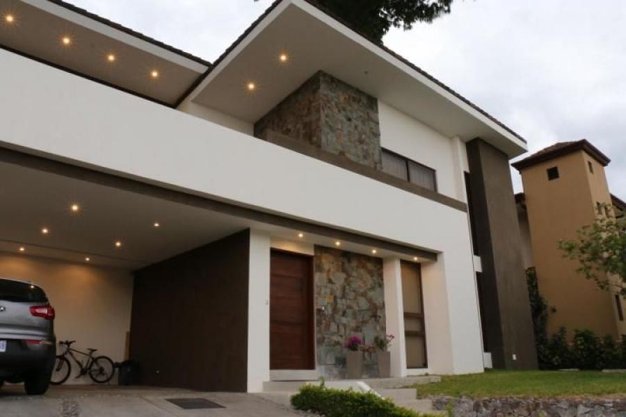 Foto Casa en Venta en Santa Ana, San Jos - U$D 690.000 - CAV26957 - BienesOnLine