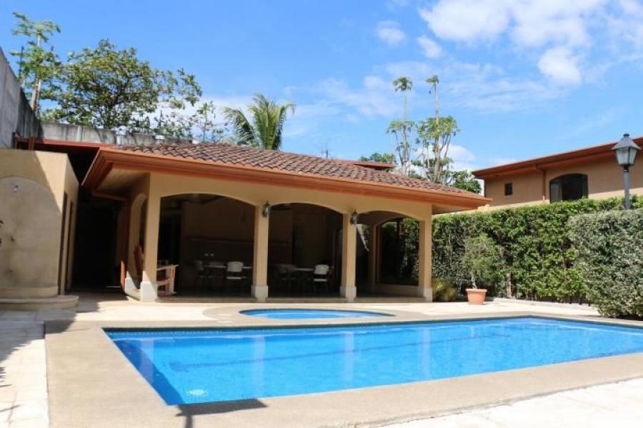 Foto Casa en Venta en Mora, San Jos - U$D 225.000 - CAV26955 - BienesOnLine