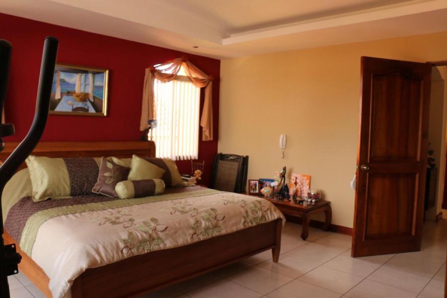 Foto Casa en Venta en Beln, Heredia - U$D 490.000 - CAV30567 - BienesOnLine