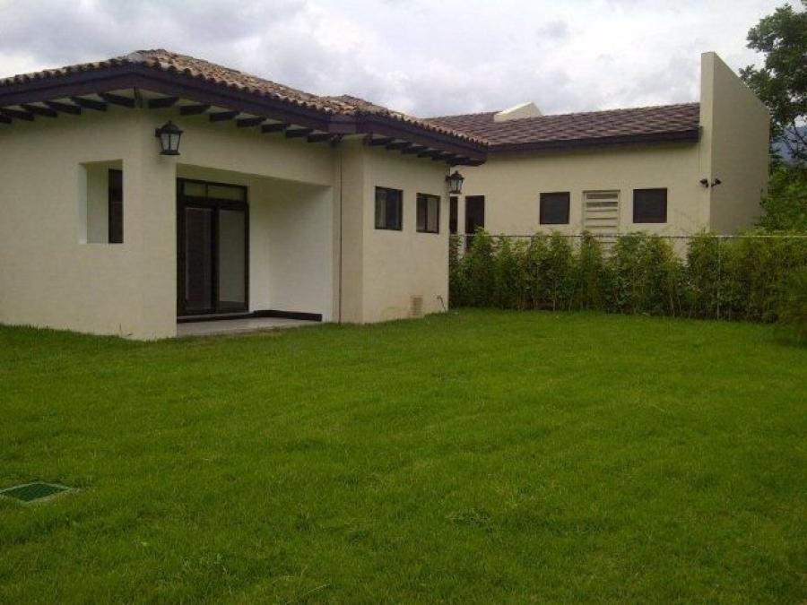 Foto Casa en Venta en Santa Ana, San Jos - U$D 950.000 - CAV26898 - BienesOnLine