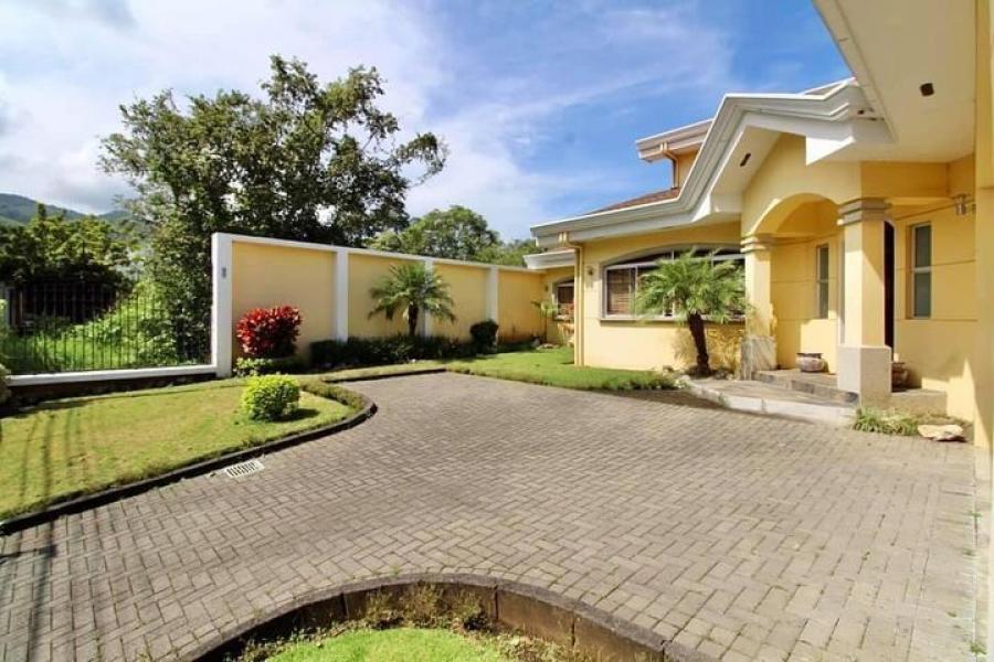 Home in Metric Way
