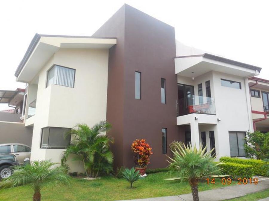 Foto Casa en Venta en Alajuela, Alajuela - U$D 152.300 - CAV34984 - BienesOnLine