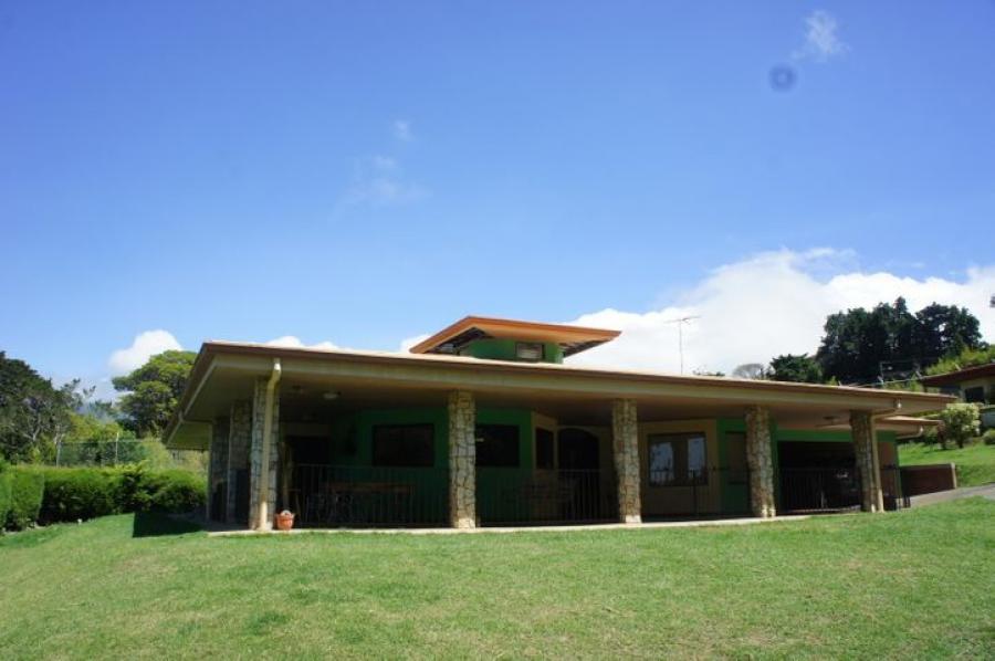 Foto Casa en Venta en San Rafael, Heredia - U$D 800.000 - CAV51028 - BienesOnLine