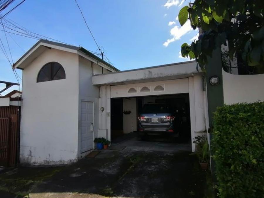 Foto Casa en Venta en Montes de Oca, San Jos - U$D 142.000 - CAV51030 - BienesOnLine