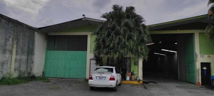 Home in Metric Way