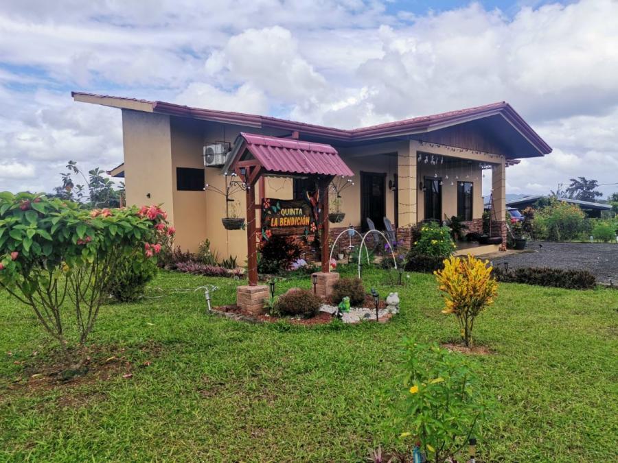 Home in Metric Way