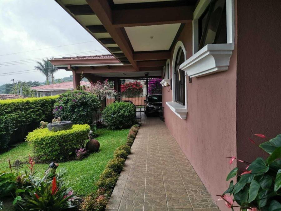 Home in Metric Way