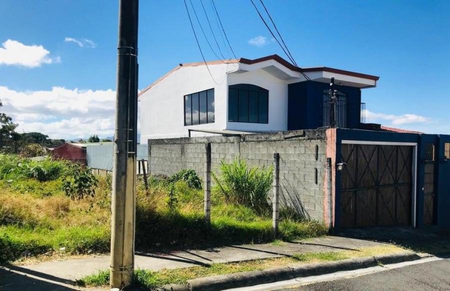 Home in Metric Way