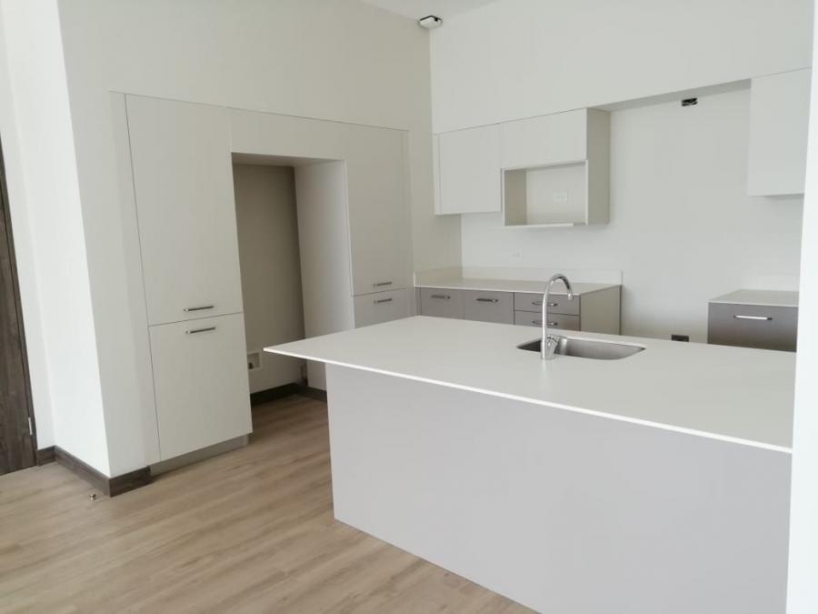 Foto Apartamento en Venta en Escaz, San Jos - U$D 375.000 - APV62964 - BienesOnLine