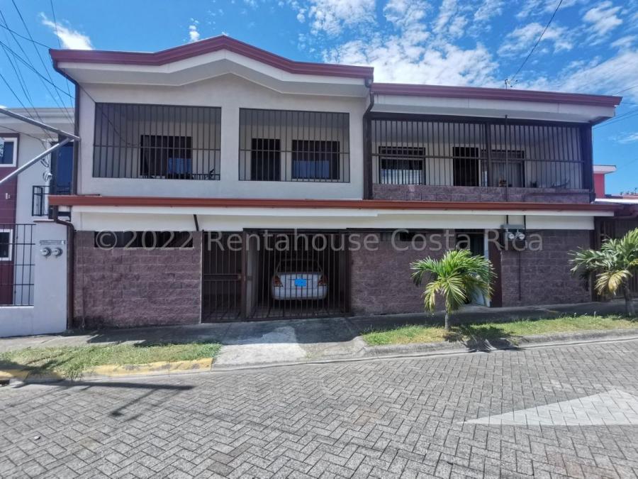 Home in Metric Way