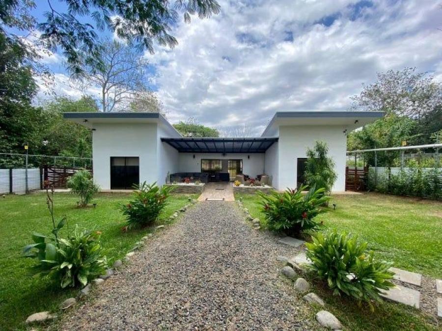 Foto Casa en Venta en Gucima, Alajuela - U$D 496.000 - CAV95518 - BienesOnLine