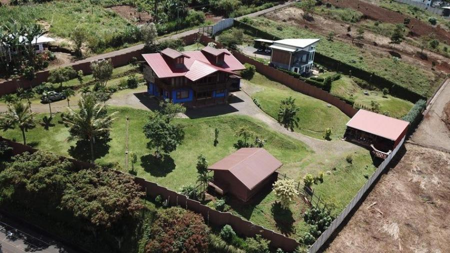 Home in Metric Way