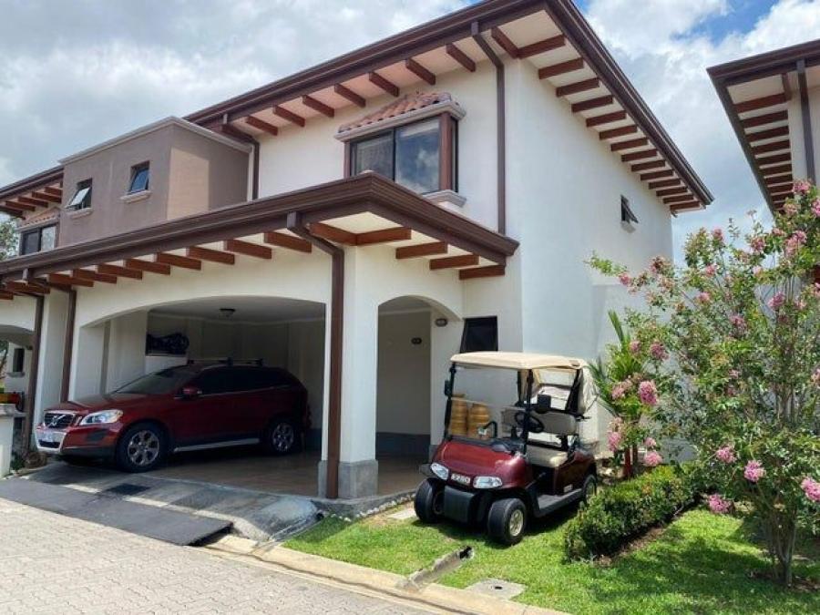 Foto Casa en Venta en Guácima, Alajuela - U$D 280.000 - CAV80022 - BienesOnLine