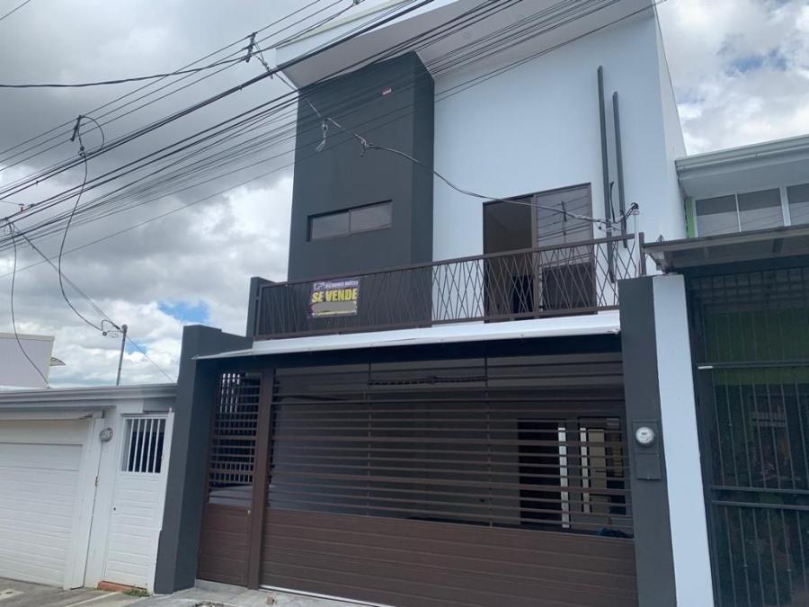 Home in Metric Way