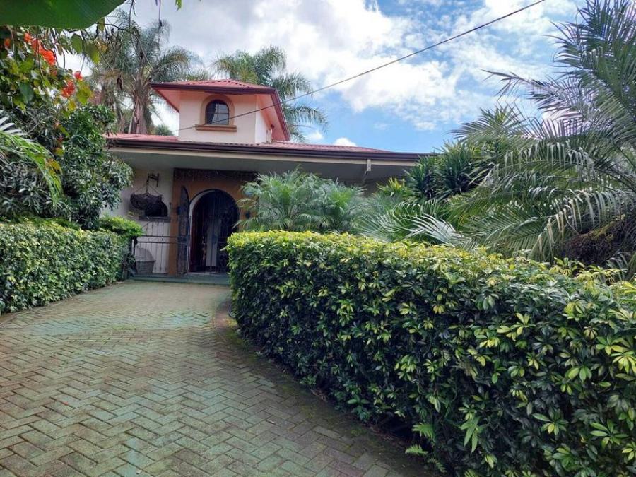 Foto Casa en Venta en San Isidro, Heredia - U$D 485.000 - CAV65334 - BienesOnLine