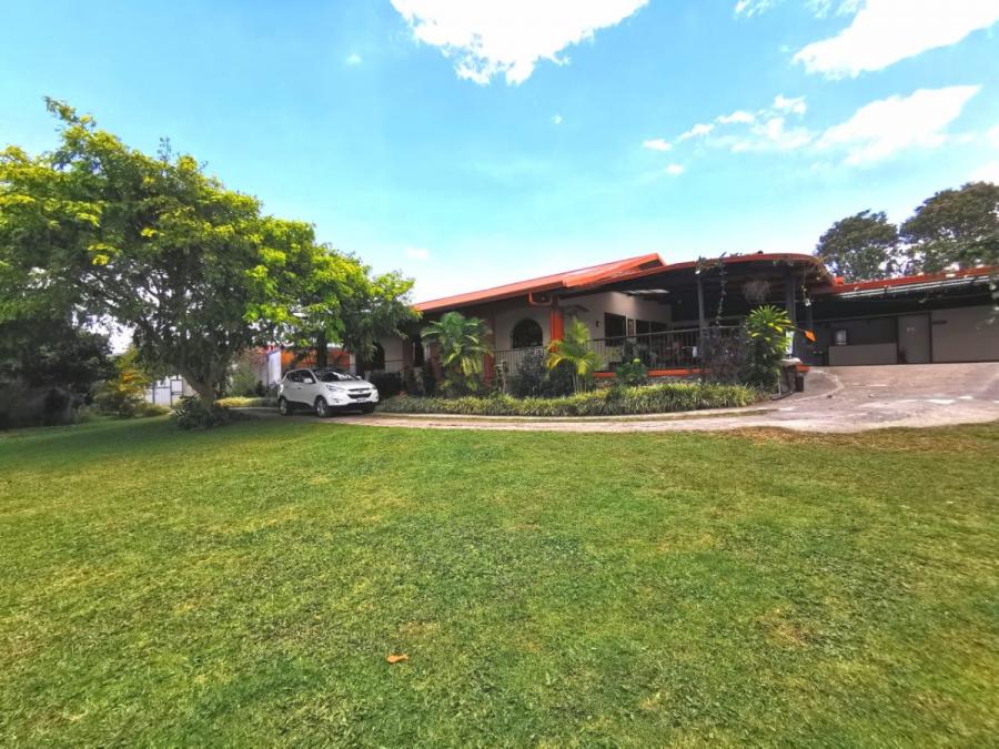 Foto Casa en Venta en Vasquez de Coronado, San Jos - U$D 890.000 - CAV40410 - BienesOnLine