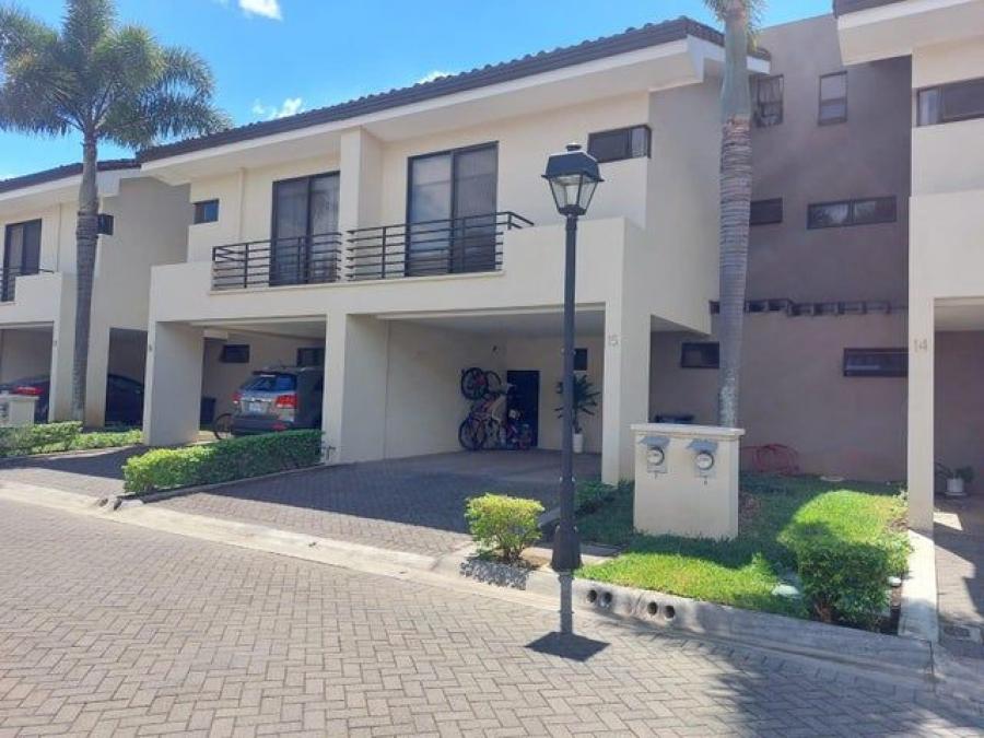 Foto Casa en Venta en Santa Ana, San Jos - U$D 280.000 - CAV97270 - BienesOnLine