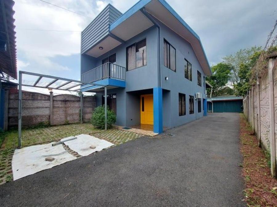 Home in Metric Way