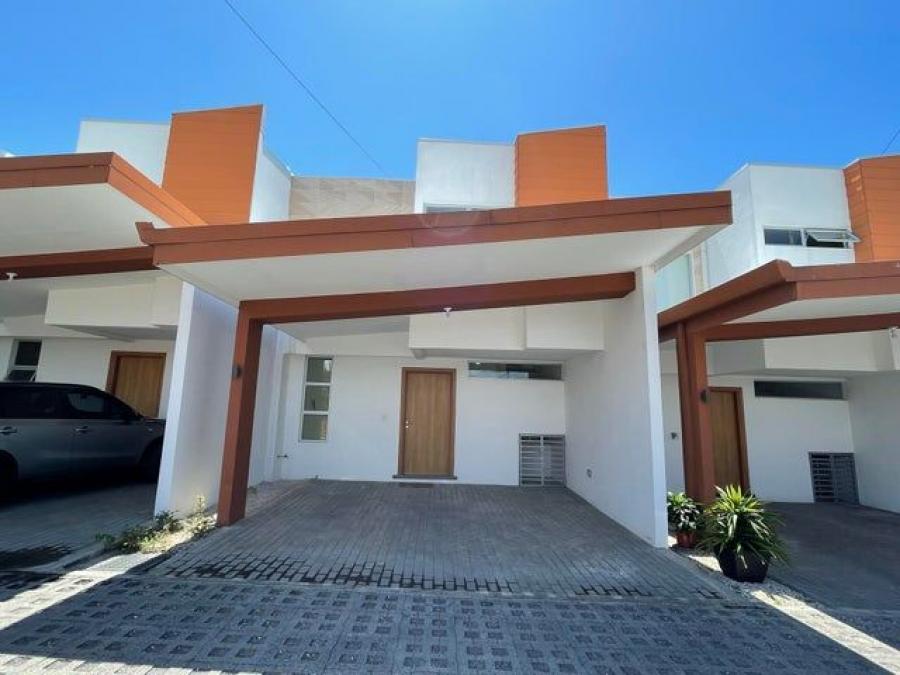 Foto Casa en Venta en Rincon de Sabanilla, San Pablo, Heredia - U$D 169.000 - CAV79782 - BienesOnLine