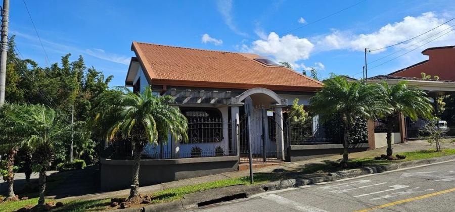 Home in Metric Way