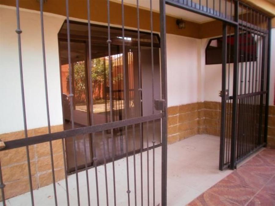 Home in Metric Way