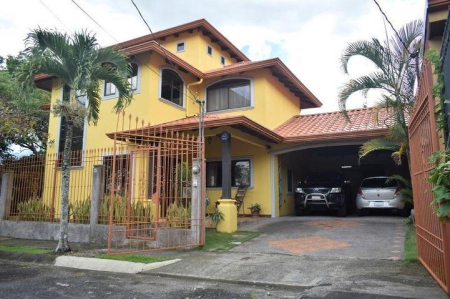 Foto Casa en Venta en Mercedes, Heredia - U$D 312.500 - CAV81694 - BienesOnLine