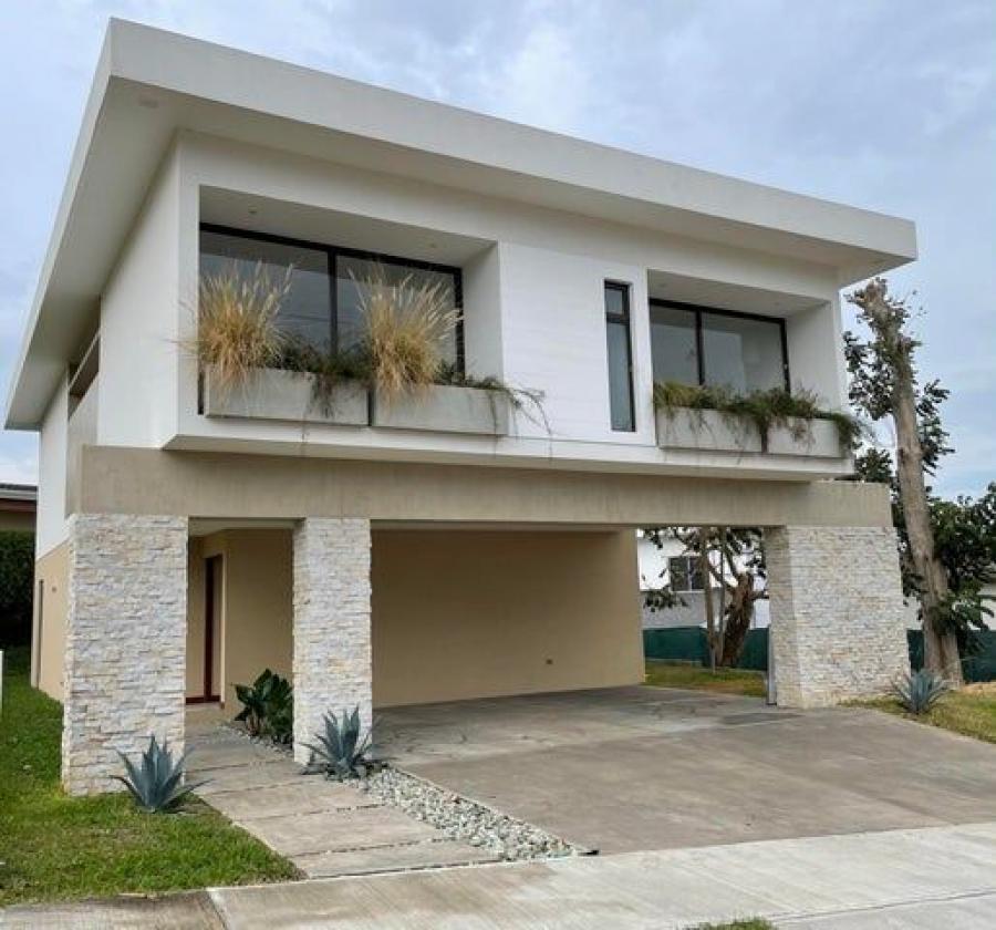 Foto Casa en Venta en Ulloa, Heredia - U$D 387.000 - CAV82271 - BienesOnLine