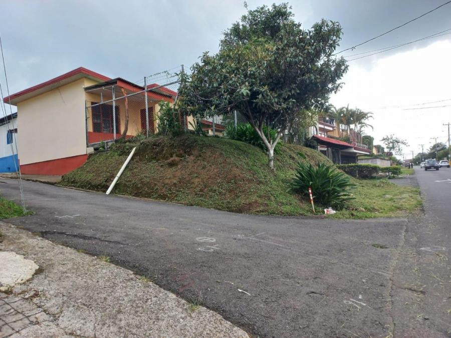 Home in Metric Way