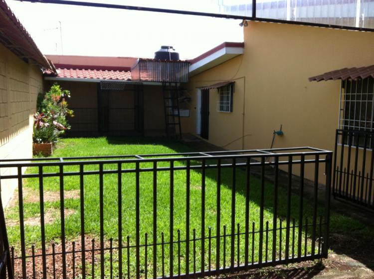 Foto Casa en Venta en Alajuela, Alajuela - ¢ 75.000.000 - CAV4590 - BienesOnLine