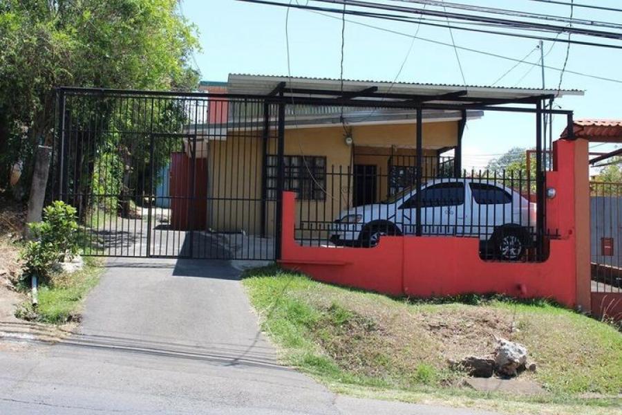 Foto Casa en Venta en San Isidro, San Isidro, Heredia - ¢ 185.000.000 - CAV67915 - BienesOnLine