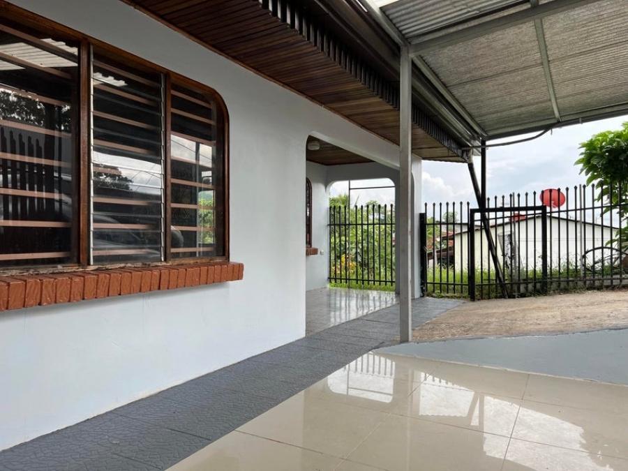 Home in Metric Way