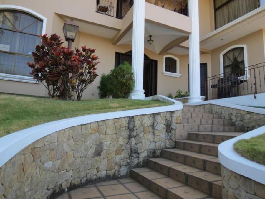 Foto Casa en Venta en Beln, Heredia - U$D 680.000 - CAV52248 - BienesOnLine