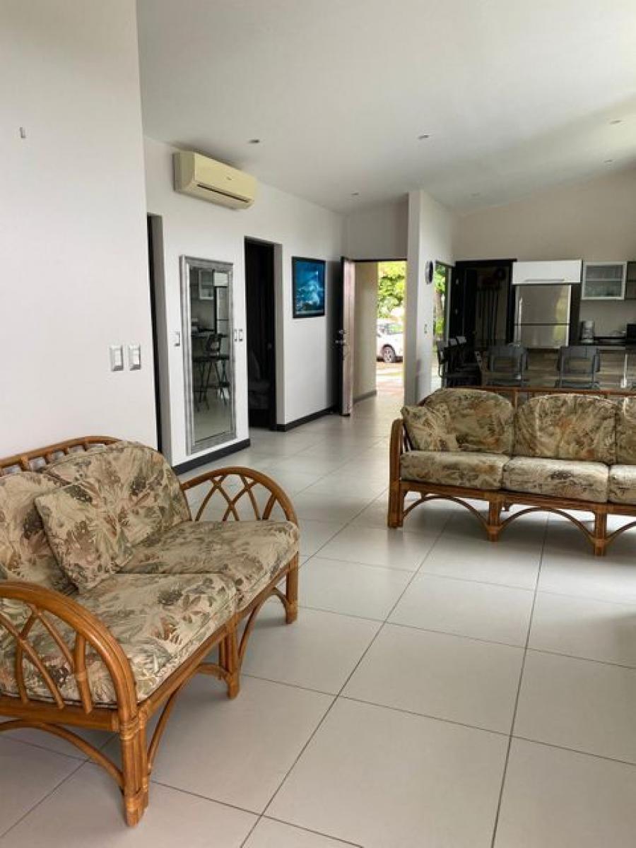 Foto Casa en Venta en Garabito, Puntarenas - U$D 215.000 - CAV51585 - BienesOnLine