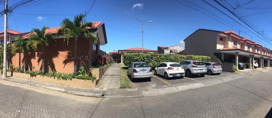 Home in Metric Way