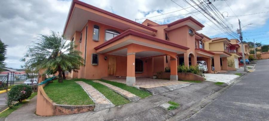 Foto Casa en Venta en Montes de Oca, San Jos - U$D 230.000 - CAV51297 - BienesOnLine