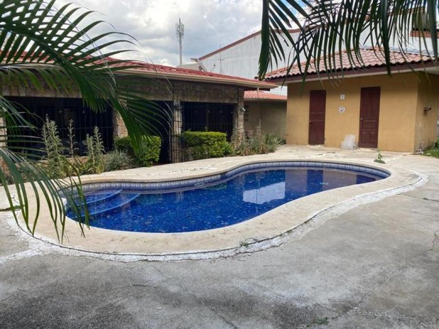 Foto Casa en Venta en Santa Ana, San Jos - U$D 450.000 - CAV52313 - BienesOnLine