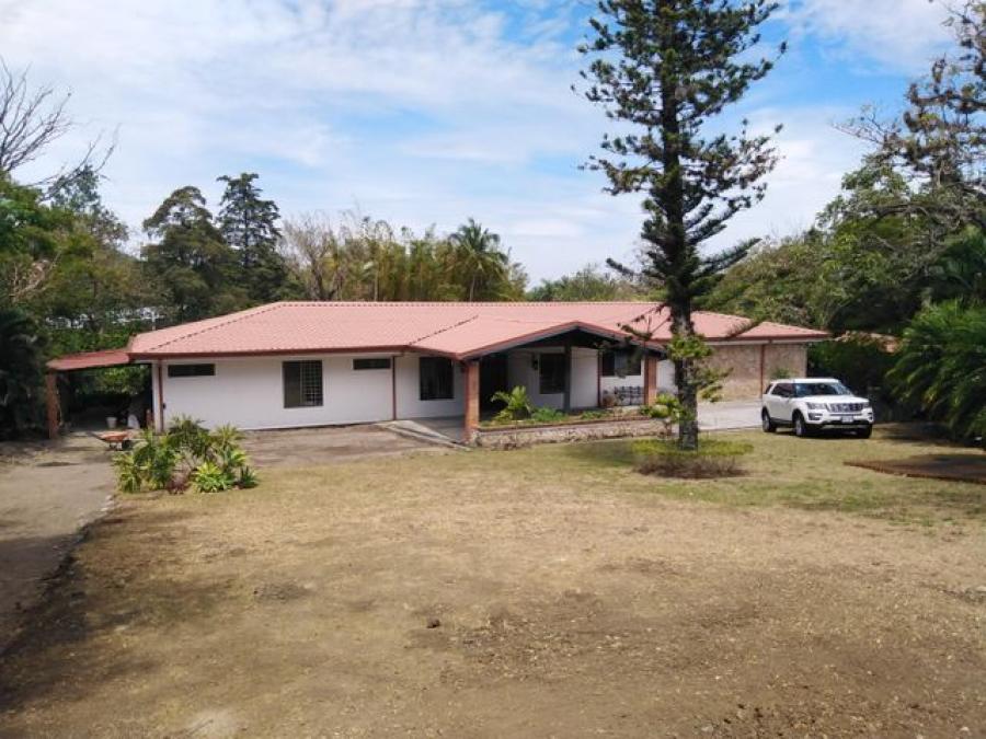 Foto Casa en Venta en Santa Ana, San Jos - U$D 800.000 - CAV52912 - BienesOnLine