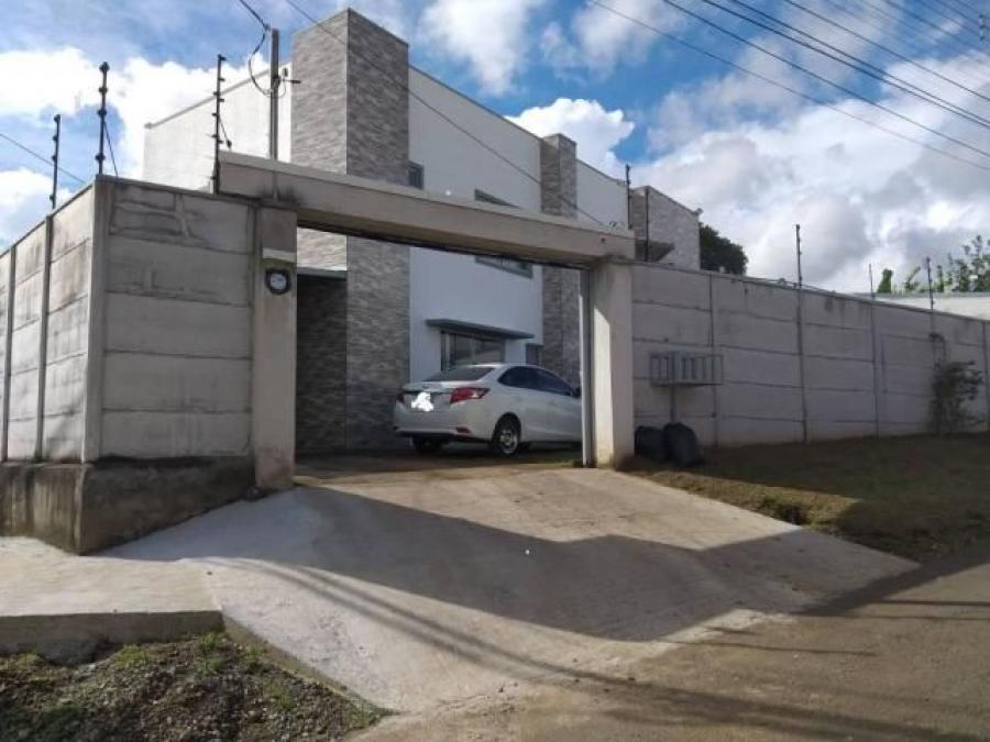 Home in Metric Way